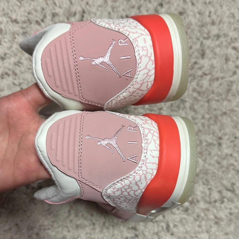 Jordan Women's Shoes in Pink and White - Picture 4 of 10